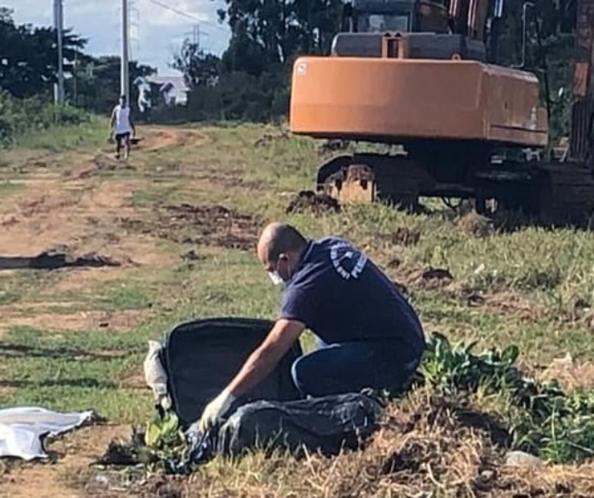 Mulher é morta, esquarteja e tem pedaços colocados dentro de mala; crime foi filmado
