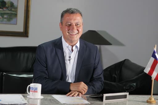 Aulas 100% presenciais na rede estadual de ensino retornam dia 18 de outubro