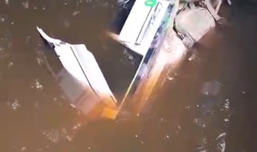 Motorista morre após carro cair de ponte próximo ao distrito de Santa Terezinha