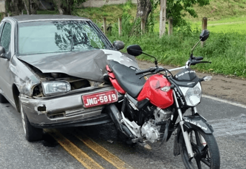 Mãe e filho ficam feridos em acidente na BR-330; motorista é preso por embriaguez