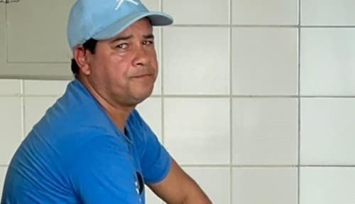 Homem é preso suspeito de se masturbar ao espiar mulher tomar banho no interior da Bahia