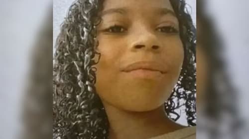Menina de 12 anos morre após ser atingida por bala perdida a caminho da igreja