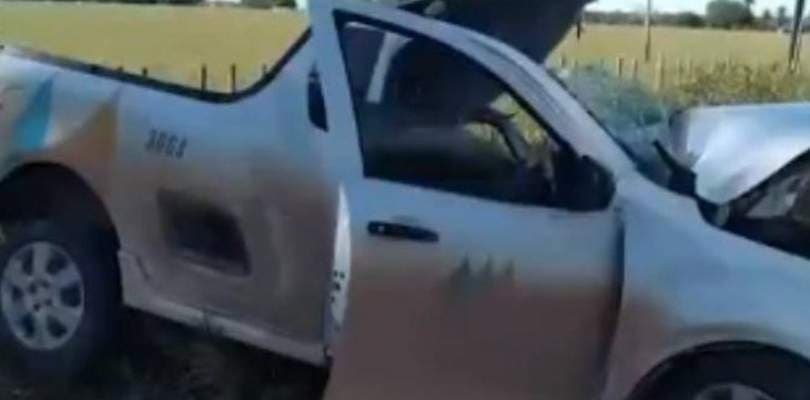 Funcionário da Coelba morre e outro fica ferido em acidente entre carro da empresa e caminhão