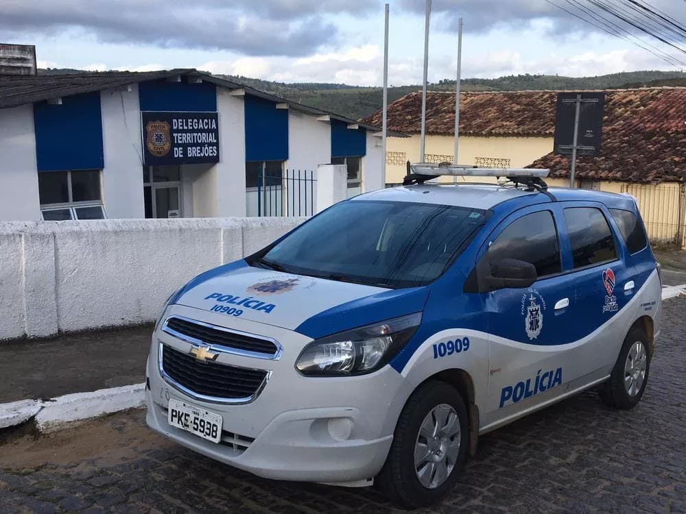 Homem é preso suspeito de estuprar filha de 13 anos na Bahia