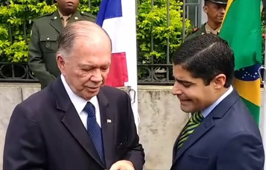 ACM Neto e João Leão participam de coletiva de imprensa nesta quinta-feira (17)