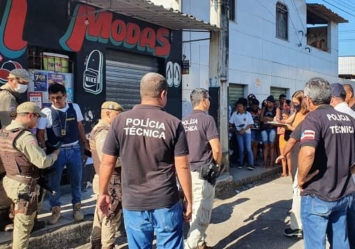 Feira de Santana: Pai e filho morrem durante assalto enquanto fecham comércio