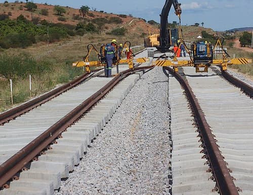 Fiol vai gerar até 60 mil novos empregos durante obras