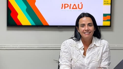 Ipiaú:  Prefeita Laryssa Dias reúne Secretários para primeira reunião de Planejamento Estratégico de 2026.