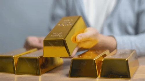 Ouro ultrapassa US$ 3 mil e reforça status de reserva segura