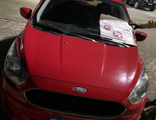 Ibirataia: Homem é preso com carro clonado; veículo teria sido negociado através de rede social