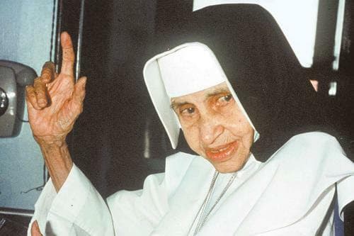 Senado aprova novo feriado nacional em homenagem a Santa Dulce dos Pobres