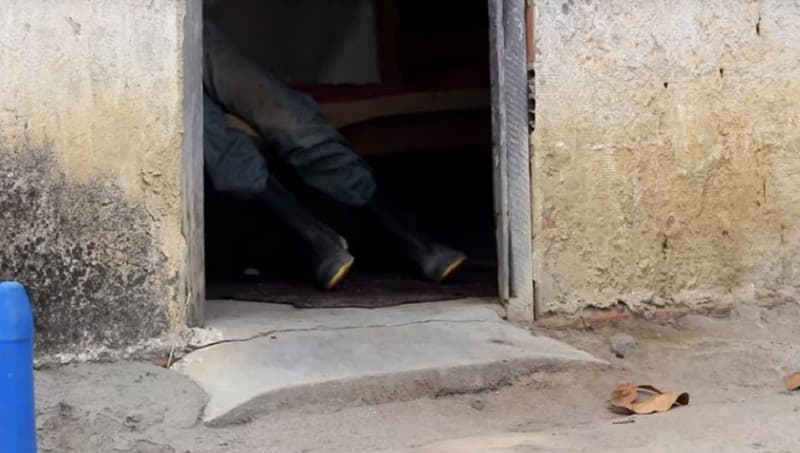 Idoso é encontrado morto com marcas de tiros dentro de casa em Eunápolis