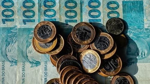 Dinheiro esquecido em bancos chega a R$ 5,65 bilhões, segundo Banco Central