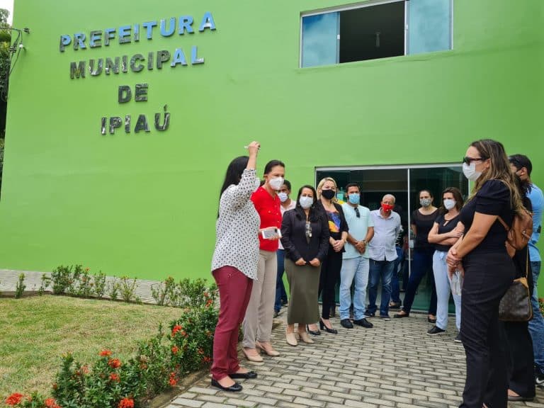 Prefeita Maria confirma retorno das aulas no dia 26 de julho em Ipiaú