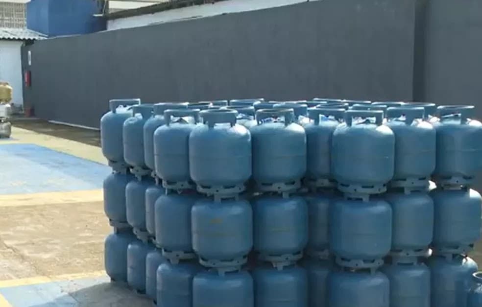 Gás de cozinha sobe pela segunda vez no ano na Bahia