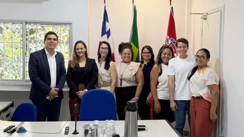 Ibirataia: Reunião entre Secretaria de Saúde e Poder Judiciário busca melhorias nos serviços especializados