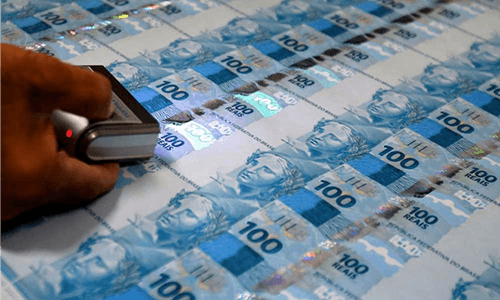 Mega da Virada sorteia R$ 570 milhões neste domingo (31)