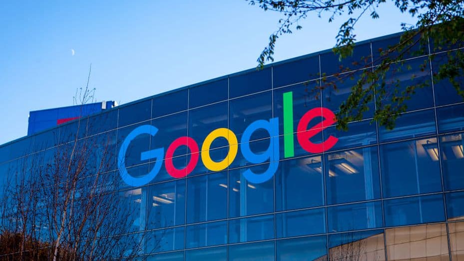 Empresa matriz do Google anuncia demissão de 12 mil funcionários