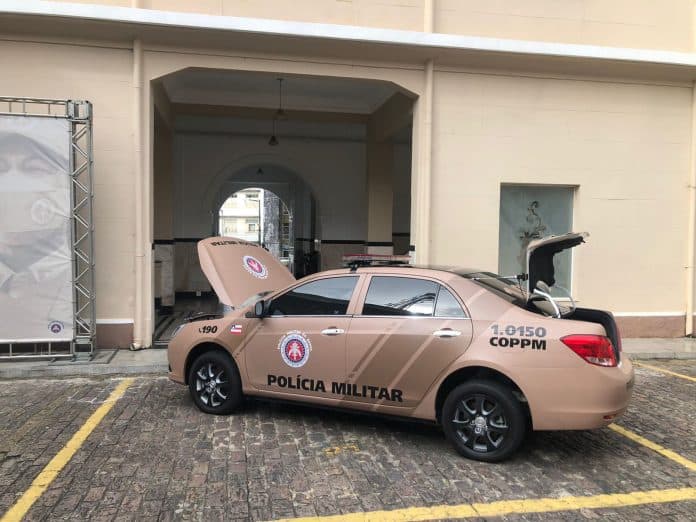 Polícia Militar da Bahia faz testes em veículo elétrico