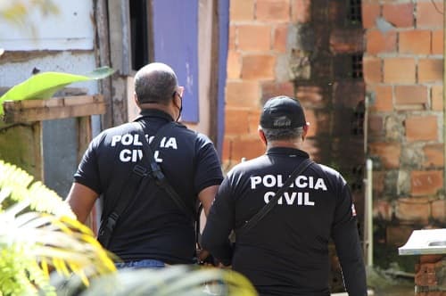 Dupla acusada de estupro, tortura e cárcere privado é presa em Jaguaquara