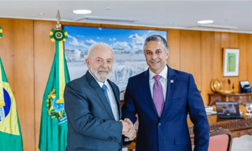 Lula anuncia investimentos de R$ 10 Bilhões em Encontros com Montadoras de Automóveis