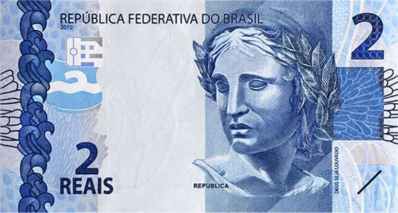 Filho mata pai por causa de 2 reais com golpes de faca e foice