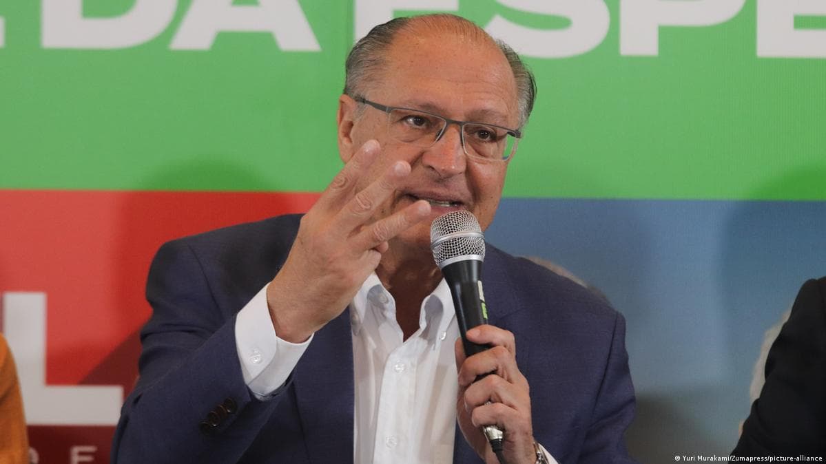 Alckmin entrega ao Senado sugestão de texto da PEC da Transição  Fonte: Agência Senado
