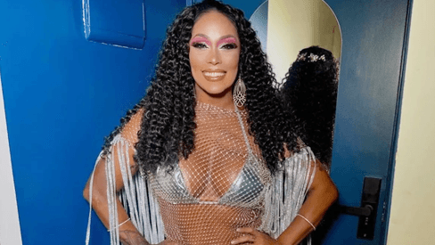 Rosiane Pinheiro exibe novo bumbum GG após lipo; confira
