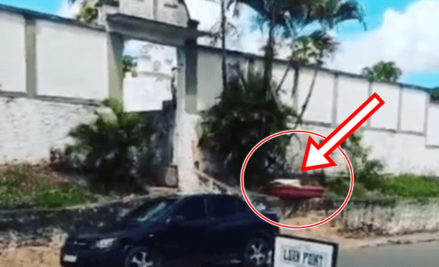 Funcionários de funerária abandonam caixão com corpo do lado de fora de cemitério em Itabuna