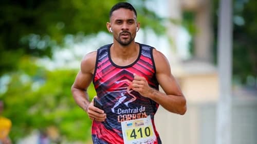 Site Ibirataia Notícias parabeniza Gustavo Fortes pelo seu Aniversário!