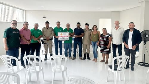 O Presidente da CDL de Ibirataia Carlos do Pague Leve's participa de reunião estratégica sobre Projeto de Monitoramento e Rastreamento na Zona Rural