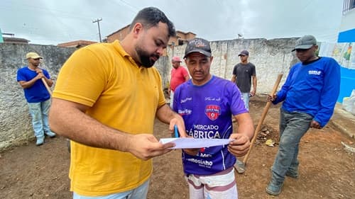 Prefeitura de Ibirataia inicia construção de refeitório escolar no Colégio José Firmino