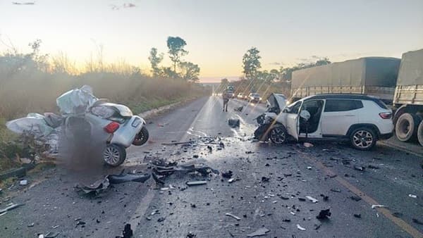 Acidente na estrada que liga Barreiras a Luis Eduardo Magalhães provoca 4 mortes