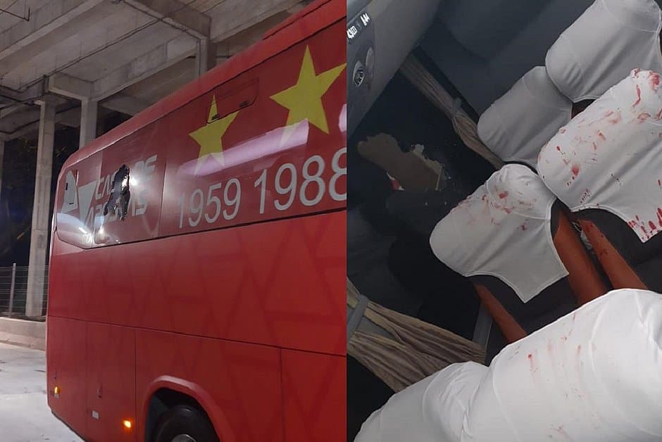Jogadores do Bahia ficam feridos após ônibus ser atingido por bomba