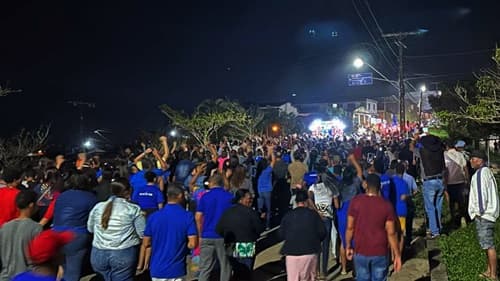 Ibirataia: Os candidatos Sandro Futuca e Caio Pina realizam visita empolgante no Bairro Mirassol