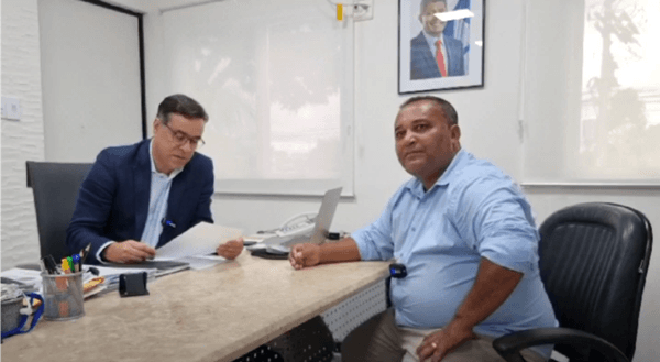 Ibirataia: Vereador Peruca solicita a Sandro Futuca Presidente da Cerb poços artesianos para a região do distrito de Algodão