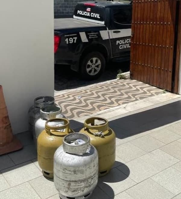 Homem tenta tomar arma de policial civil e acaba baleado em Jequié após furto de botijões