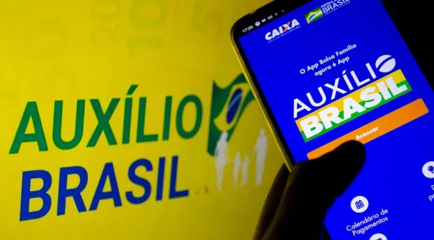 Caixa suspende oferta de consignado do Auxílio Brasil