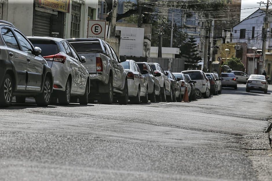 Setenta por cento dos carros na Bahia não têm seguro, aponta levantamento