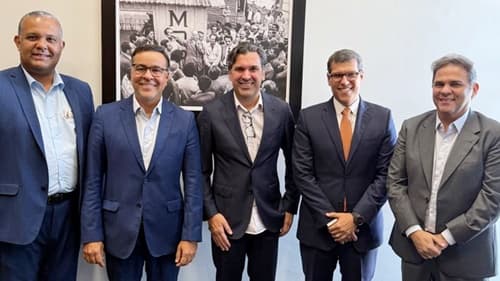 Em Brasília, Sandro Futuca articula emendas e recursos para o município de Ibirataia