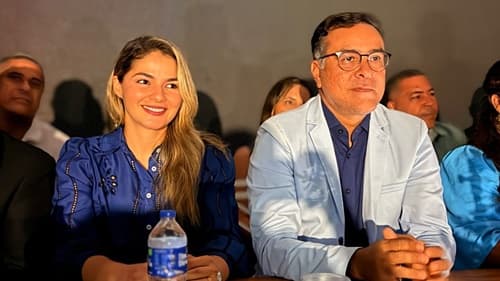 Ibirataia: Prefeito Sandro Futuca anuncia pagamento do Terço de Férias e antecipação do Salário dos professores