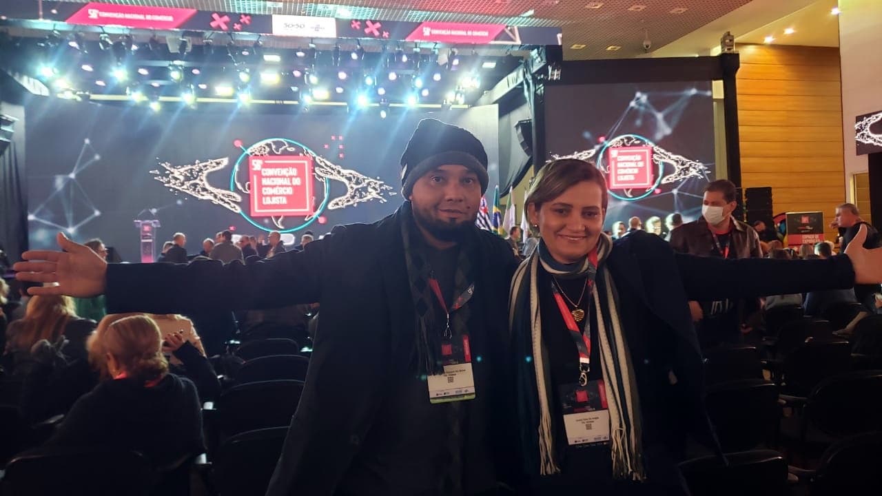 Empresários de Ibirataia participam da maior Convenção Nacional de Varejo