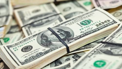 Reservas Internacionais do Brasil caem em 2024 após venda de dólares pelo Banco Central