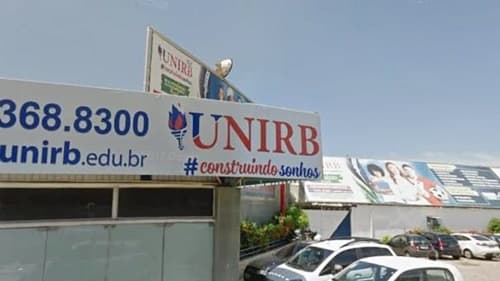 Universidade é fiscalizada por oferecer curso de pilotagem irregular