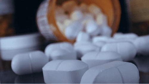 Uso de medicamentos controlados sem prescrição cresce de forma alarmante no Brasil
