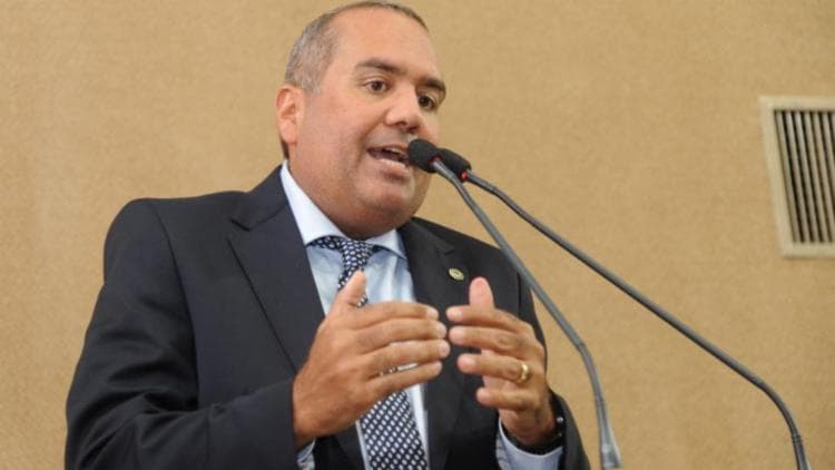 Urgente: “Estamos acompanhando e cobrando”, diz líder da Oposição sobre CPI dos Respiradores na ALBA