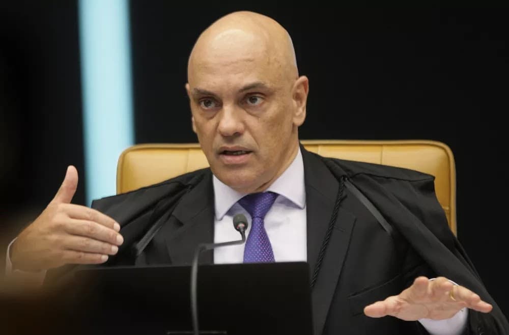 Ministro Alexandre de Moraes toma posse como presidente do TSE
