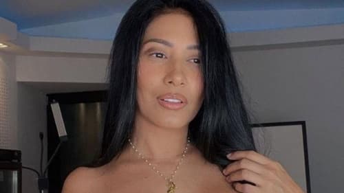 Simaria surpreende seguidores ao publicar foto nua e apagar em seguida; confira