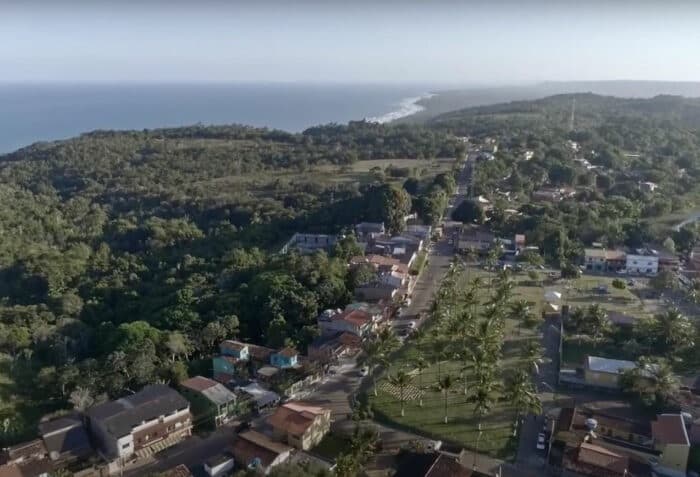 Criança de 10 anos morre após ser baleada durante brincadeira com arma em Serra Grande