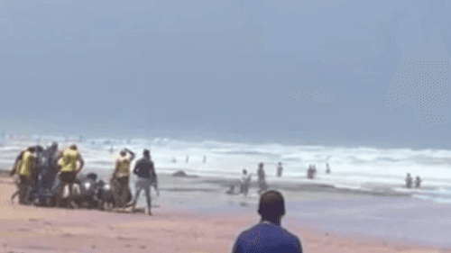 Turista chileno tem convulsão no mar e morre afogado em Stella Maris